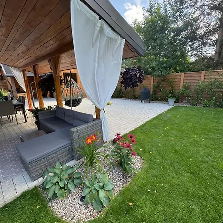 Country House *